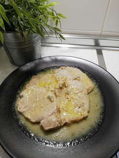 Una foto de Filetes de lomo en salsa gorgonzola