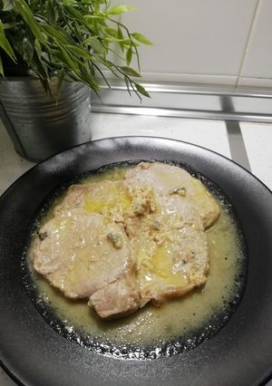 Una foto de Filetes de lomo en salsa gorgonzola