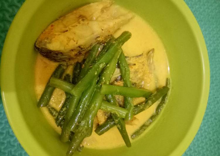 Gulai ikan gurame