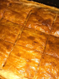 Una foto de Empanada de atún fácil y rápida