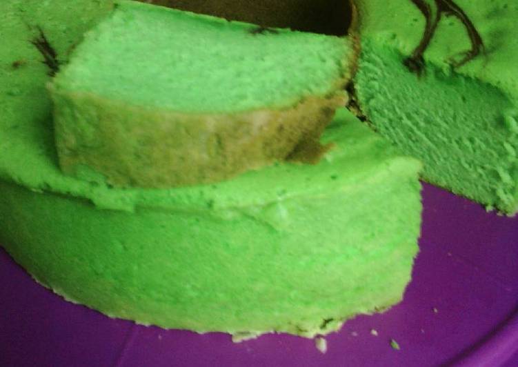 Cake pandan putel