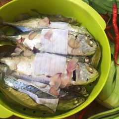 A picture of Ikan Rebus Ala abang-abang.