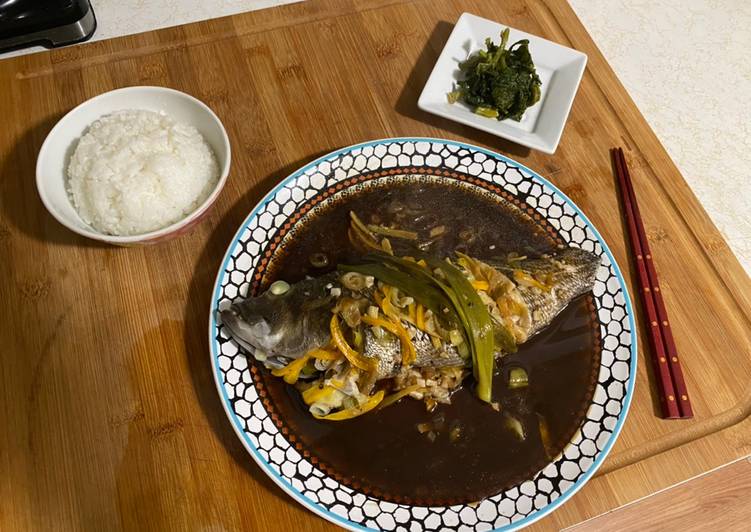 Steps to Make Any-night-of-the-week Steamed Black Sea Bass