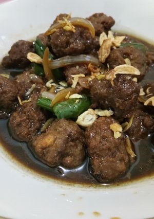 Foto resep 24.Bola bola daging kecap