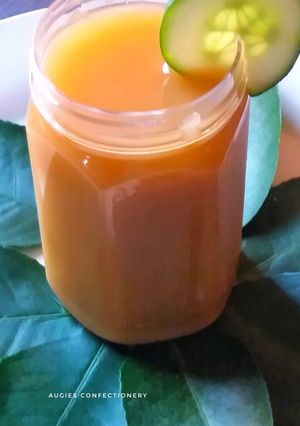 A picture of Spicy sweet potato and apple drink.