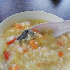 A picture of Healthy Oat Millet Porridge.