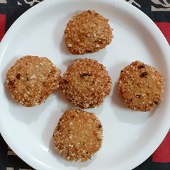 A picture of Sabudana vada Easy and Healthy Snack😘.