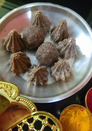 A picture of Protein modak/laddoo.