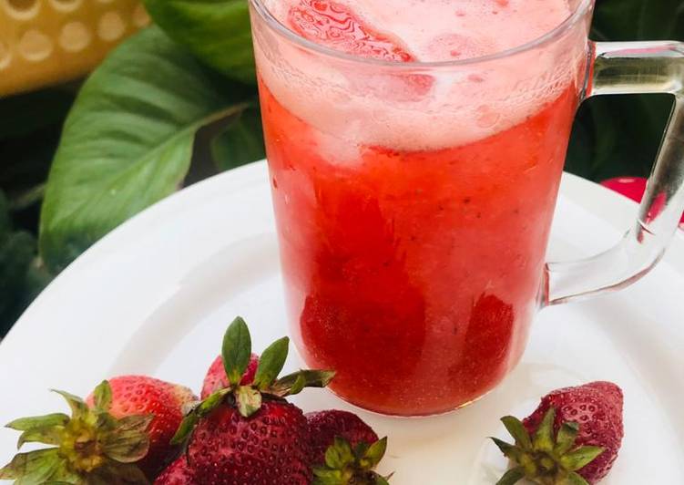 Steps to Prepare Any-night-of-the-week Strawberry juice