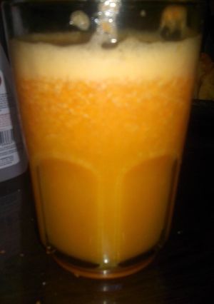 Una foto de Jugo rápido con 2 ingredientes en licuadora light