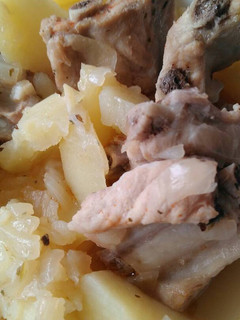 Una foto de Patatas con costillas