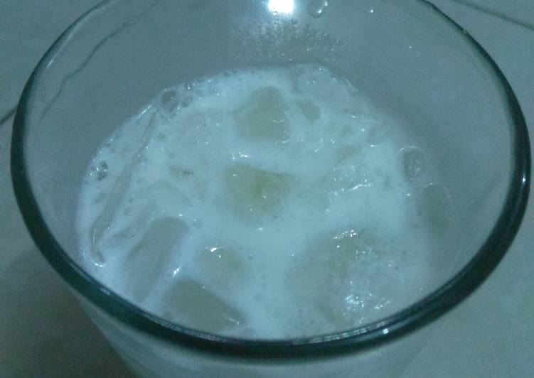 Cara Menyiapkan Es Susu Soda Lezat Sekali