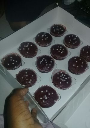 A picture of Red velvet cake.