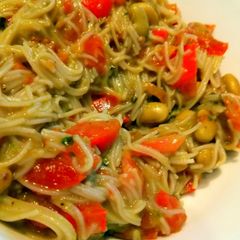 A picture of Easy, healthy creamy avocado pasta.