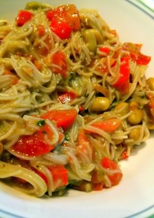 A picture of Easy, healthy creamy avocado pasta.