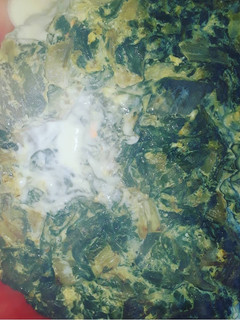 Una foto de Tortilla de acelga rellena