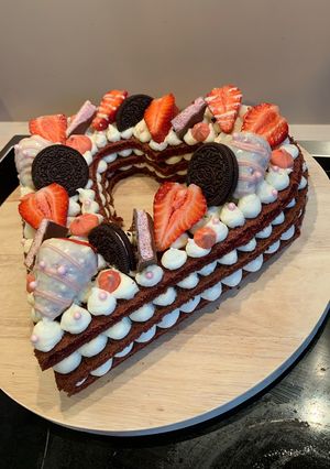 Red velvet / vörös bársony torta recept fotója