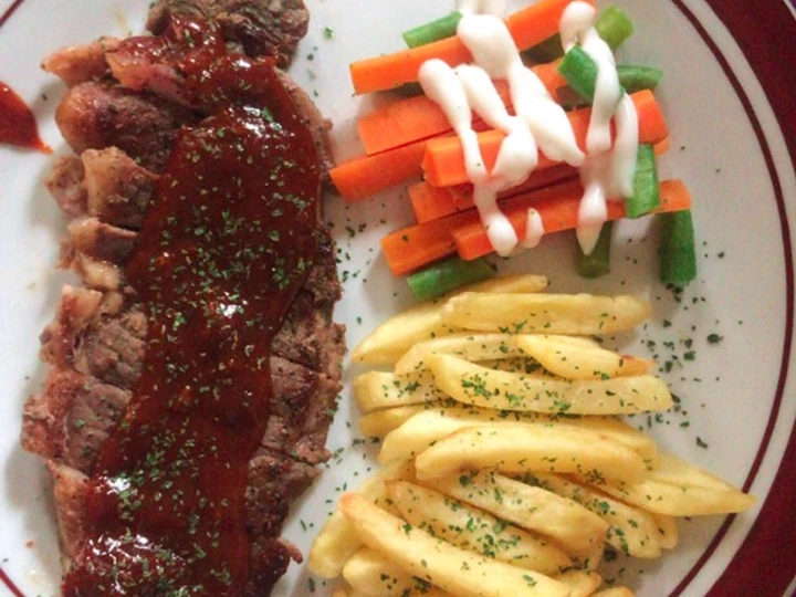 Langkah Gampang Membikin Resep Sirloin steak with bbq sauce yang Bisa Manjain Lidah Anti Ribet, Lezat Sekali
