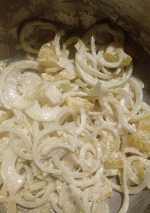 Una foto de Ensalada de cebolla y naranja