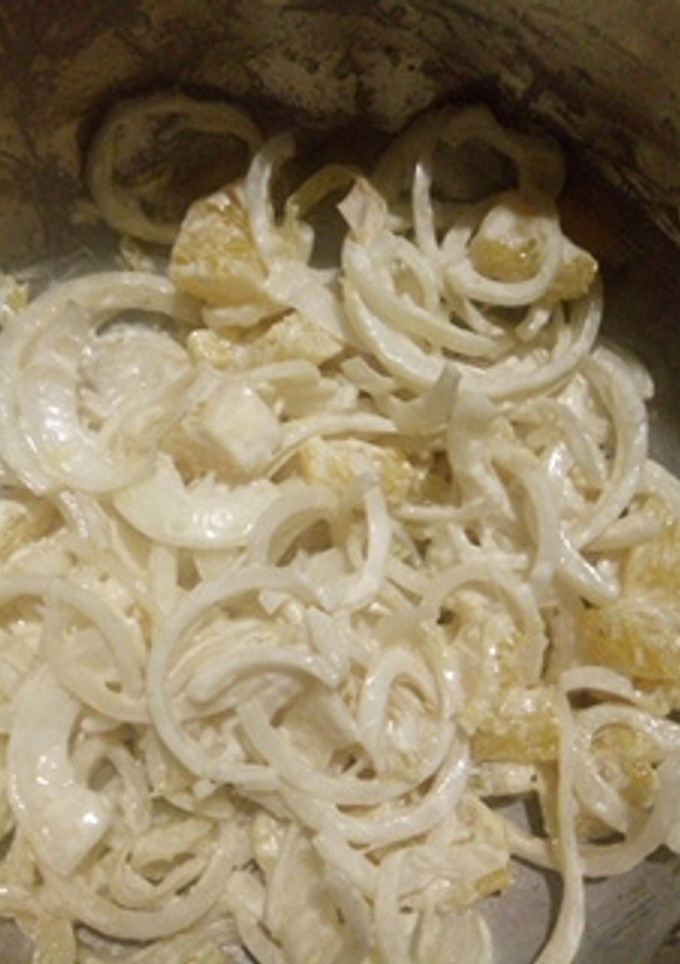 Una foto de Ensalada de cebolla y naranja