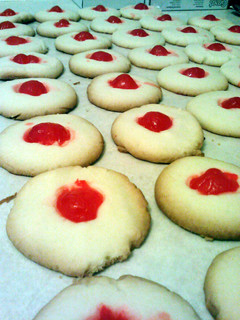 A picture of whipped shortbread.