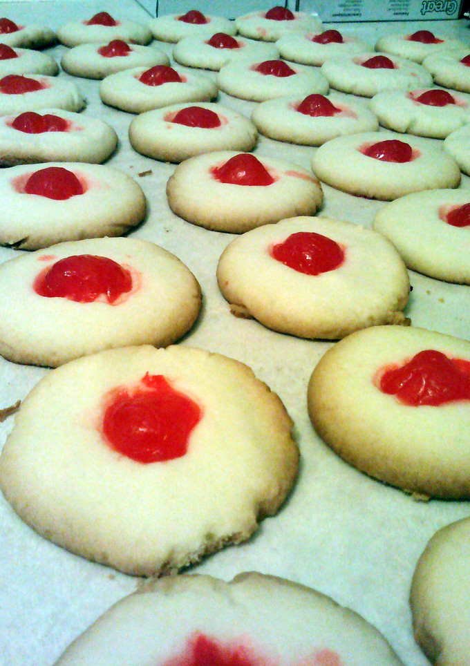 A picture of whipped shortbread.