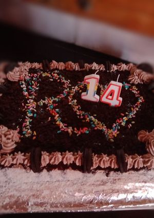 صورة لوصفة كيكة عيد ميلاد بنكهة الشوكولا
