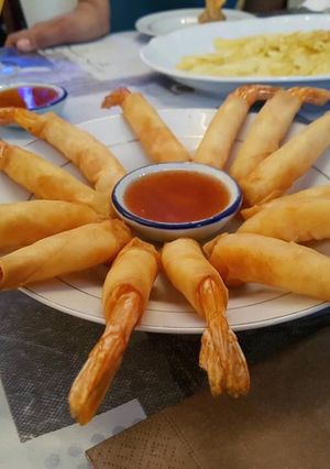 รูปของ กุ้งห่มผ้า