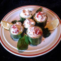 A picture of Amy's cucumber cups ..