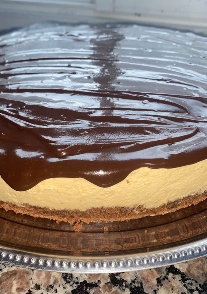 Una foto de Cheesecake de Dulce de Leche sin horno