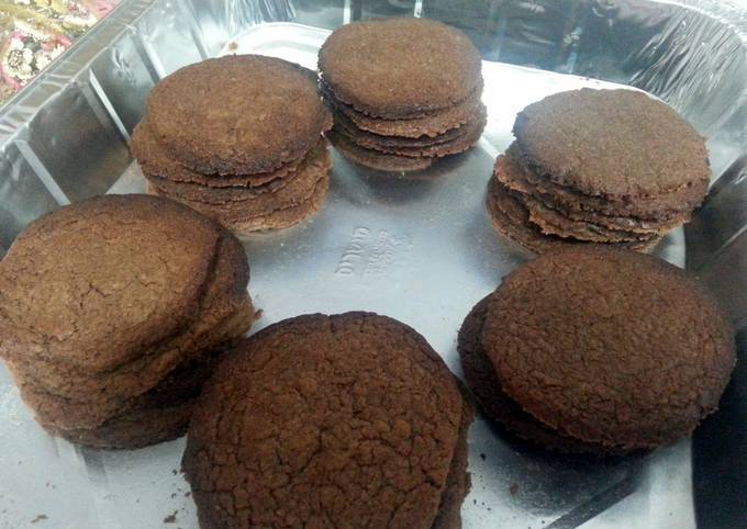 Simply delicious chocolate spread cookies