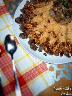 صورة لوصفة ارز بالخلطة بقوانص الدجاج بطعم و ا اروع 😋😋😍😍