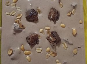 Una foto de Helado tipo brownie
