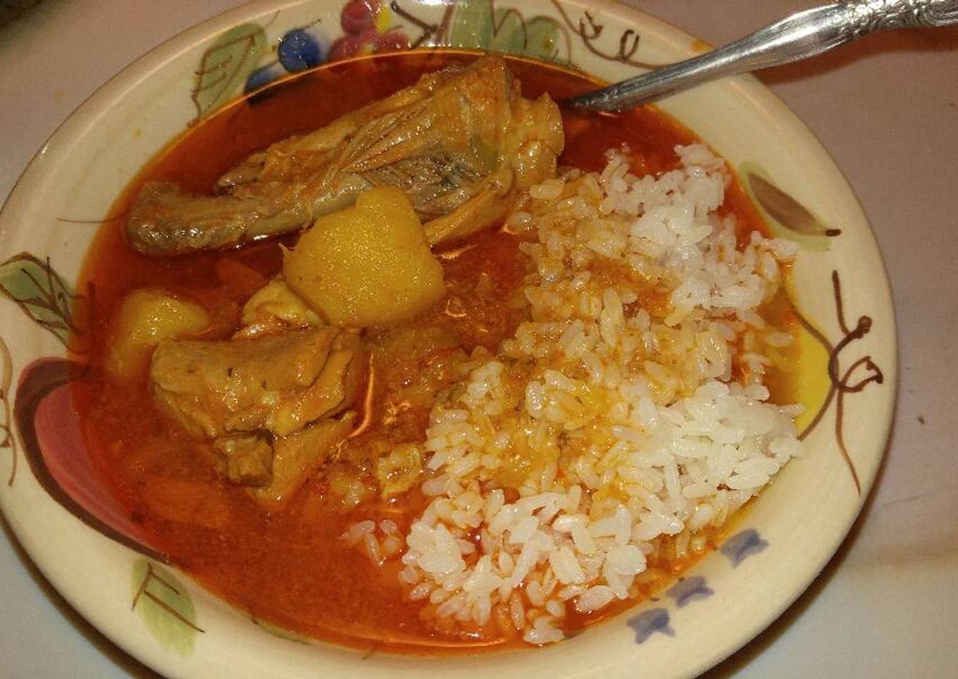Pollo Fricasé