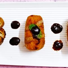A picture of Stuff peri peri Yam rolls.