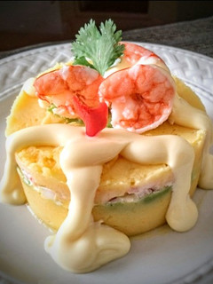 Una foto de Causa Rellena de Langostinos 👍🇵🇪