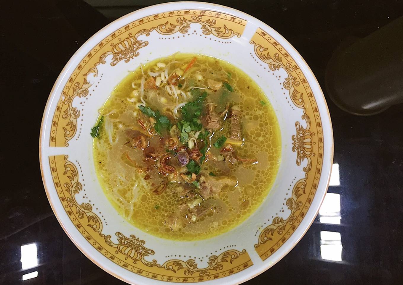 Soto Daging Sapi Sederhana Enak dan Gurih