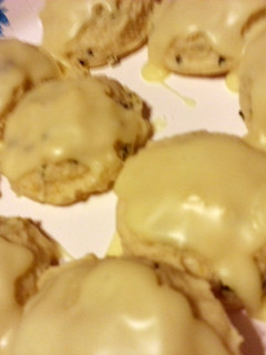 A picture of Lemon & Basil Cookies.
