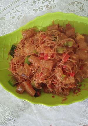 Foto resep Balado kikil +Bihun