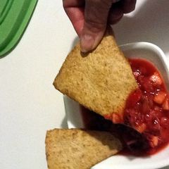 A picture of Fruit Salsa & Baked Cinnamon Chips.