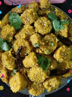 🌹ફરાળી મુઠીયા 🌹 રેસીપી મુખ્ય ફોટો