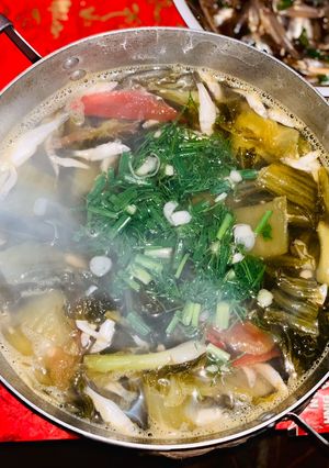 Hình của món Canh Cá Cơm Cải Chua.