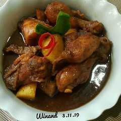 Semur Ayam & Kentang রেসিপির প্রধান ছবি
