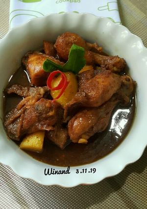 Foto resep Semur Ayam & Kentang