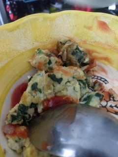 Una foto de Huevo revuelto con espinacas desayuno ideal