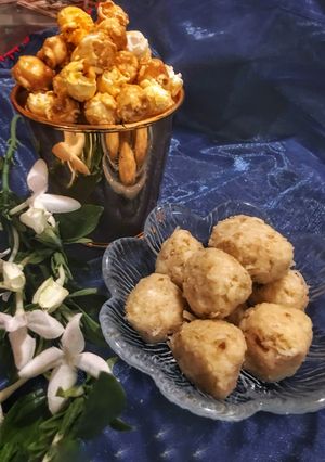 কোকোনাট লাড্ডু (coconut ladoo recipe in bengali) রেসিপির প্রধান ছবি
