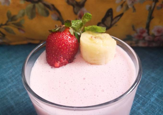 Strawberry banana shake