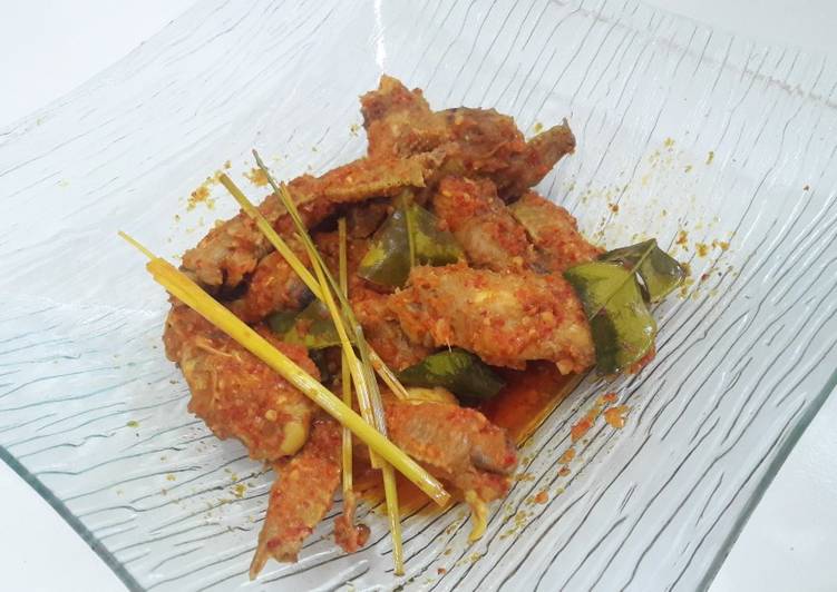 Ayam rica-rica sayap pedas (spicy chicken wings) cepat dan lezat