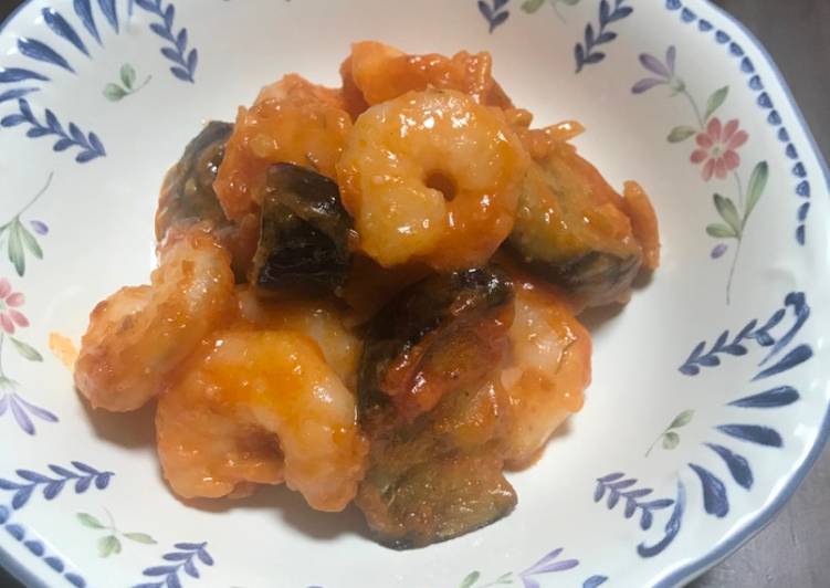 Step by Step Guide to Make Speedy Chilli sauce shrimp