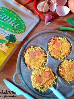 Foto resep Martabak Mie Sosis